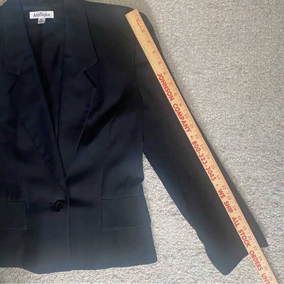 Ann Taylor Jacket/Blazer ~Size 10 ~Black ~Silk Blend ~Handsome Professional - Picture 7 of 14